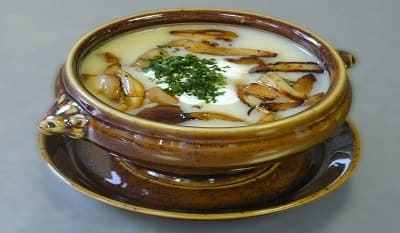 طريقة عمل شوربة الفطر